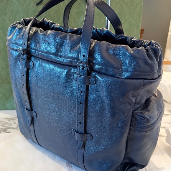 Gucci Blue Leather Drawstring Tote Bag With Tonal Double G Logo NWT - Picture 3 of 8
